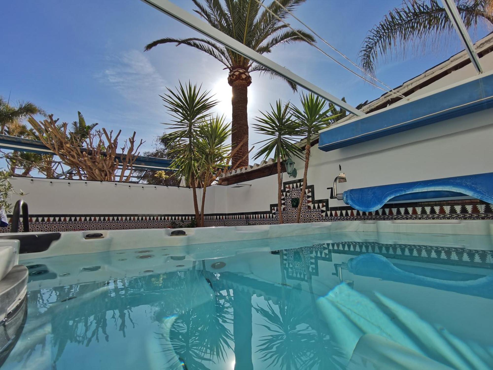 Villa Carabeo Nerja Exterior photo
